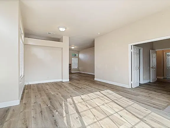 8862 Laguna Star Dr — Photo 12
