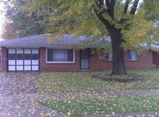 879 Moccasin Trl, Xenia, OH 45385