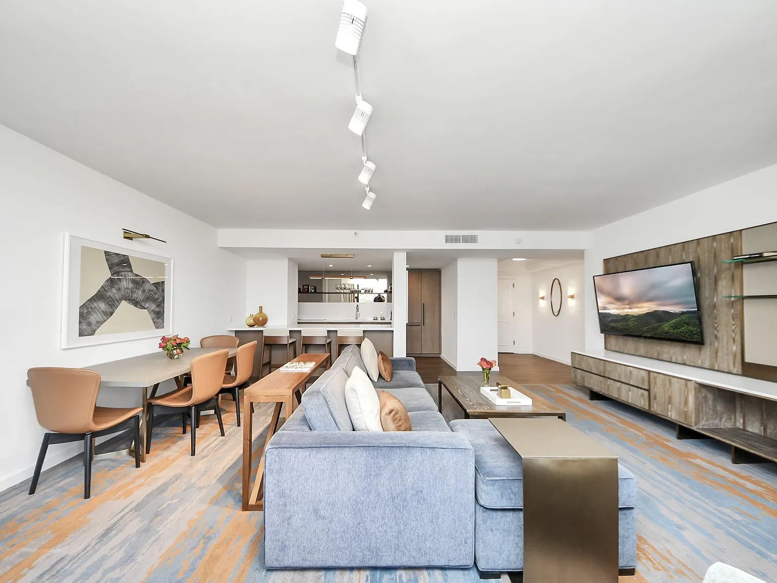 2 bed, 2.0 bath, 1300 sqft, $10,000 — Photo 1