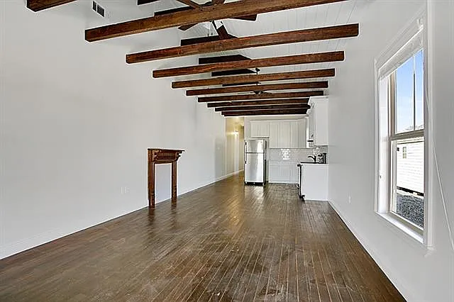 625 S Hennessey St — Photo 3
