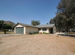 10982 Cypress Ave, Riverside, CA 92505