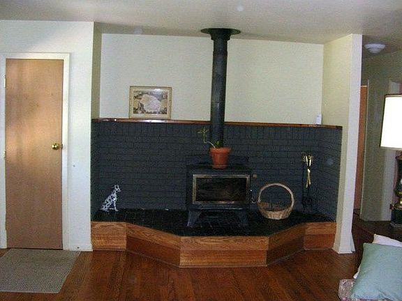 Wood stove