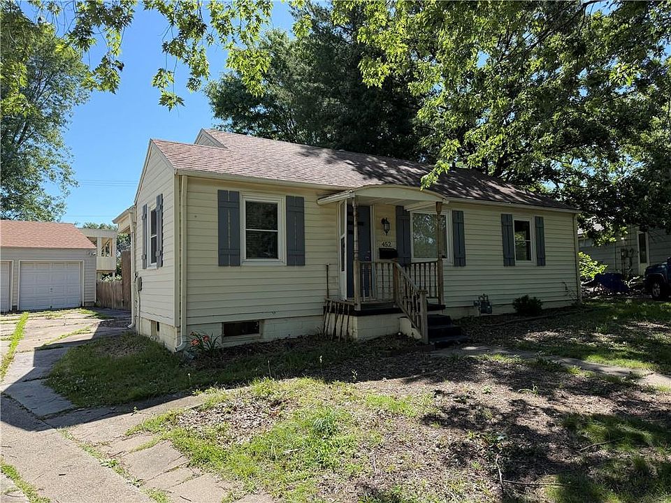 1st image of 452 Fieldcrest Dr