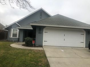 1404 Christiansen Dr, Modesto, CA 95355