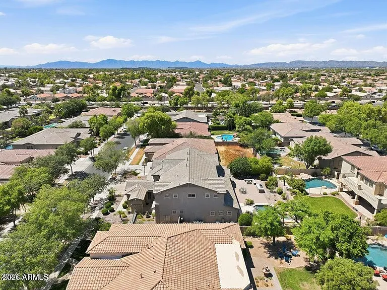 900 W Macaw Dr — Photo 87