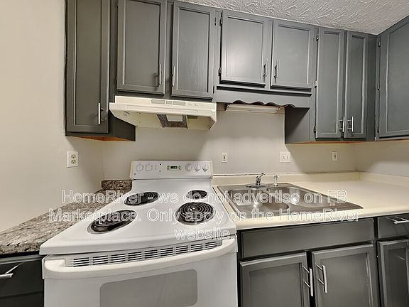 5th image of 2785 Country Ct SE APT D