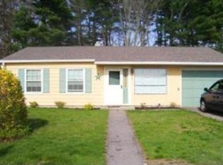 566 Beech St, Rockland, MA 02370