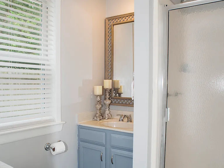 109 Walnut St — Photo 13