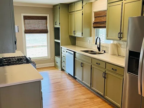 893 Crawford St, Madison, GA 30650