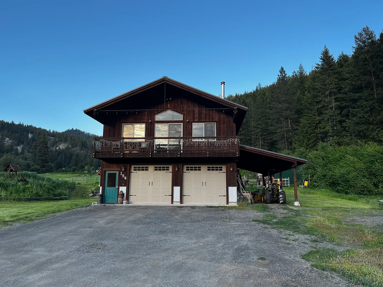 154 Russell Ln — Photo 1