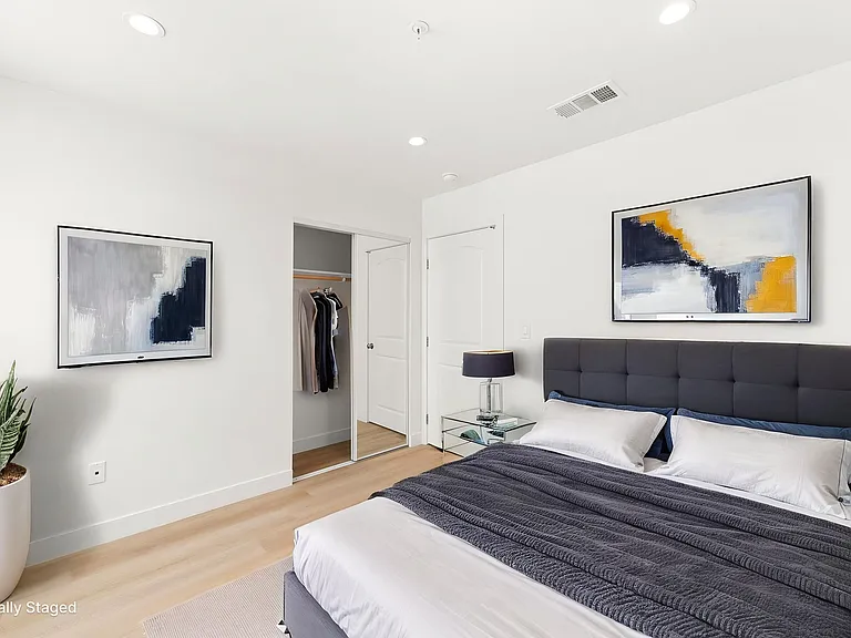 10020 S Broadway #10020-A — Photo 14