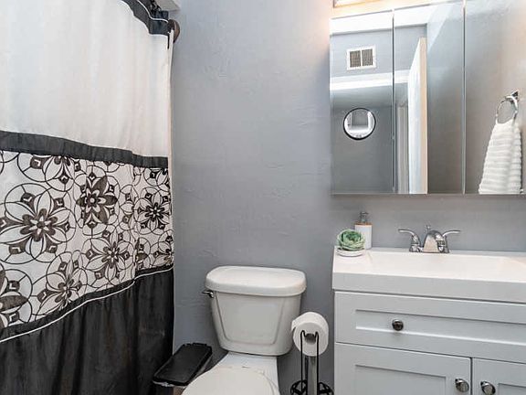 5th image of 5626 W Sunnyslope Ln