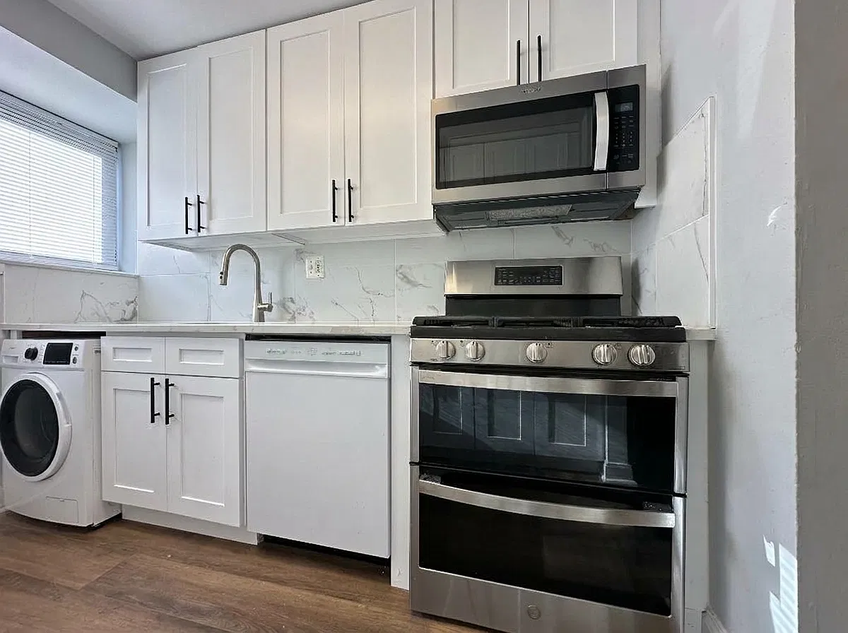 2 bed, 750 sqft, $1,500 — Photo 2