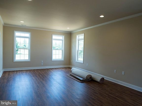 4th image of 258 Baltusrol Lot 87