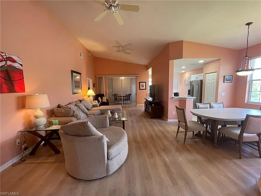 3 bed, 2.0 bath, 1634 sqft, $5,000 — Photo 3