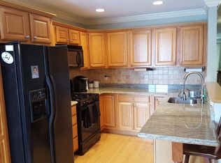 19 Lawson Ln, Ridgefield, CT 06877