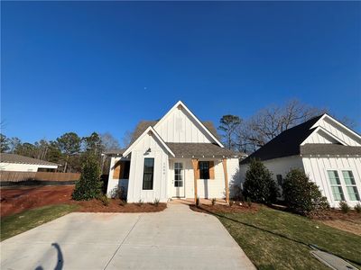 1099 Woodland Ln, Opelika, AL, 36801
