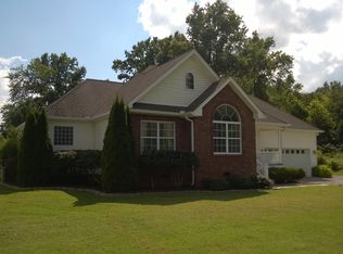 476 Jim Courtney Rd, Portland, TN 37148