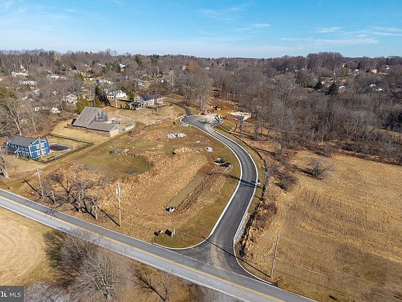 5th image of 1410 Timber Ln Lot 1