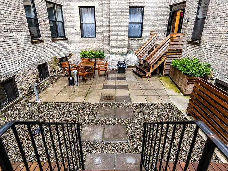 1635 Putnam Ave #2F — Photo 16