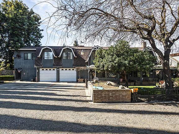 3rd image of 1138 Riverway Drive