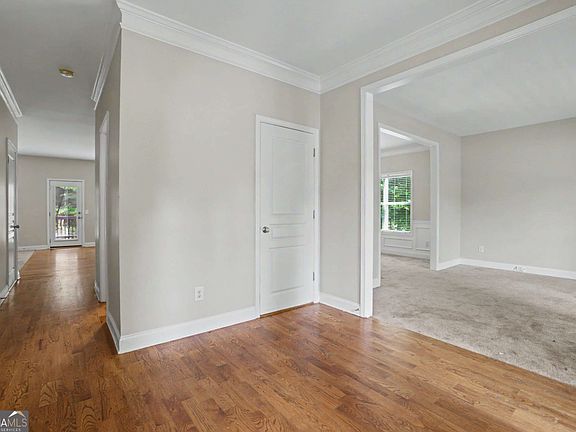3rd image of 9015 Montclair Hills Dr