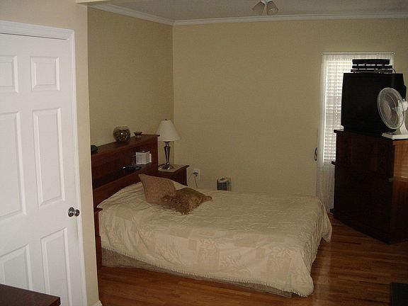 1 of the 4 large bedrooms