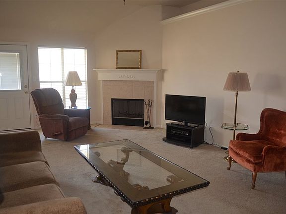 4th image of 5720 Emily Ln