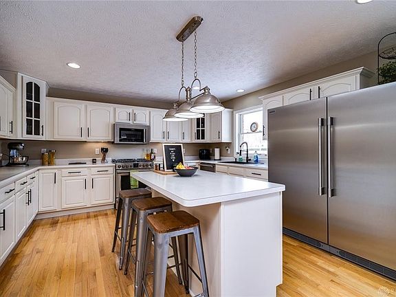 2nd image of 7424 Country Brook Ct