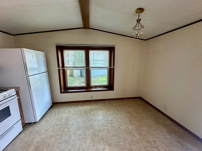 343 Twin County Rd #2 — Photo 3