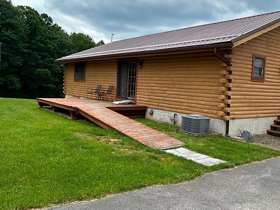 3rd image of 178 Swamp Run Rd
