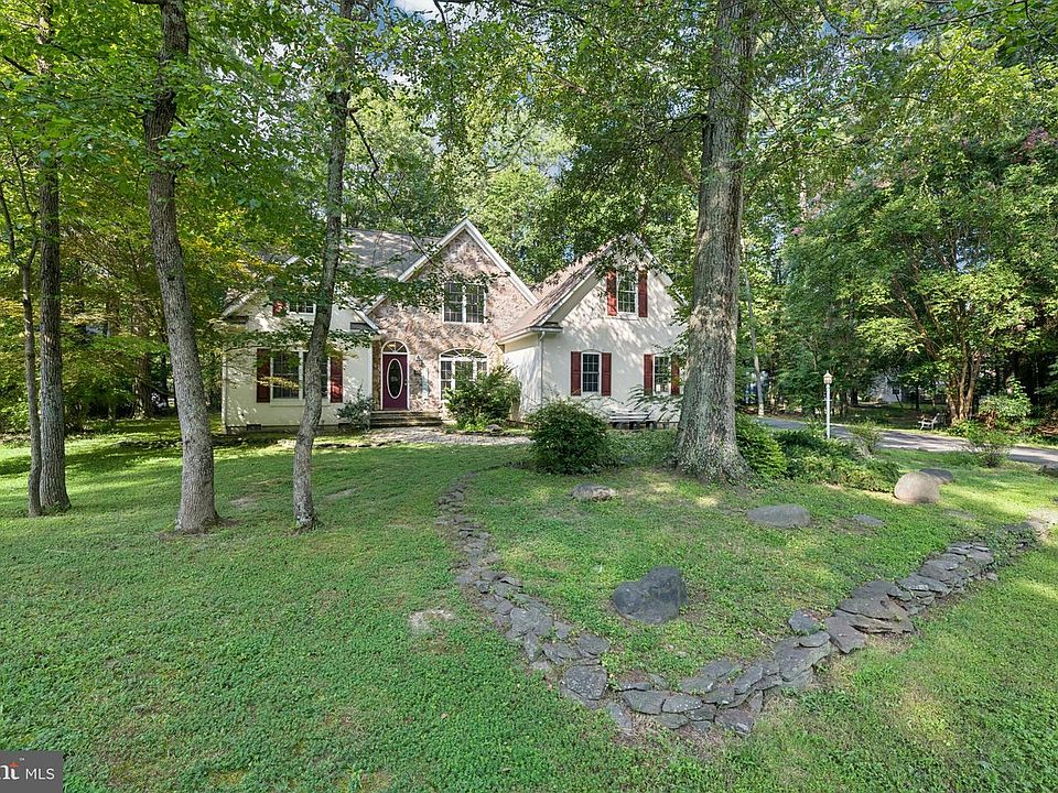 1st image of 14715 Jennifer Ct