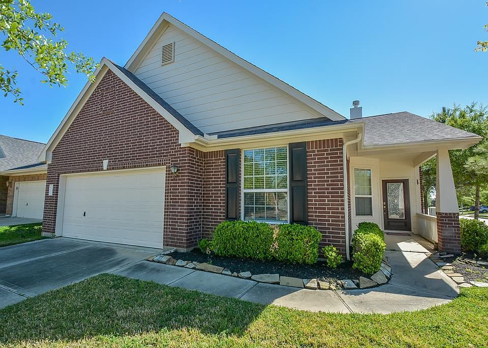 1st image of 26427 Cole Trace Ln