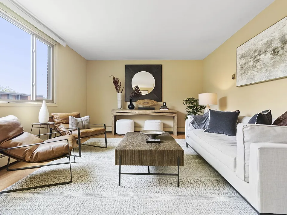 West End Apartments