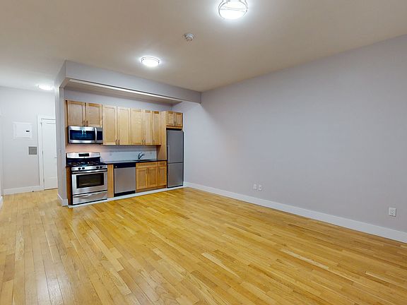 4th image of 330 E 54th St APT 1A