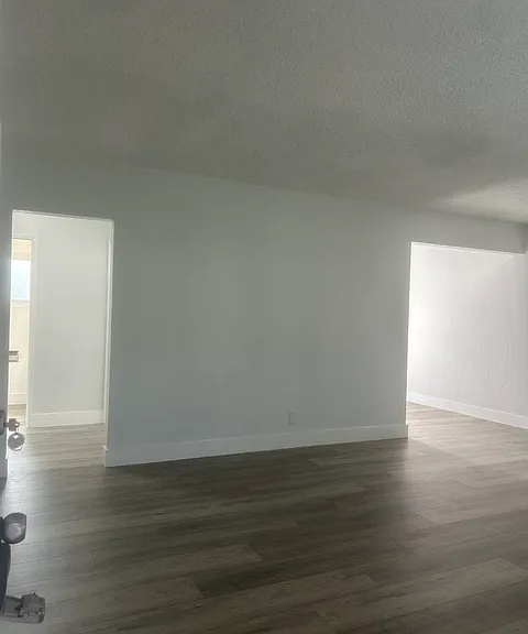 310 W Mountain View Ave #0 — Photo 3