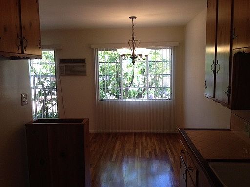 4th image of 4464 Hazeltine Ave APT 4A