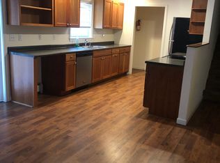 65 Center Rd, Essex Jct, VT 05452