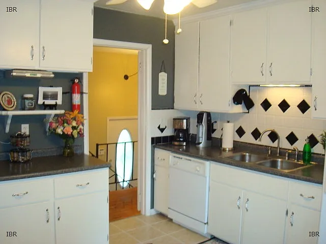 115 Birchwood Dr — Photo 8