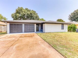 3936 Windhaven Rd, Fort Worth, TX 76133
