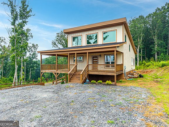 3rd image of 146 Mystic Dr