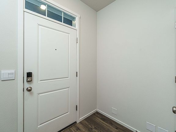 5th image of 5948 NE 80th Ct