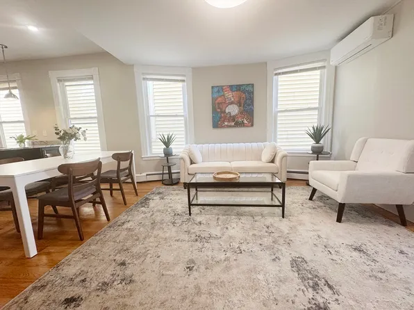 125 Princeton St #1, Boston, MA 02128