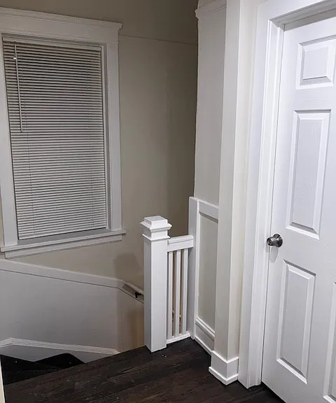 Top of the Stairwell to 1st bedroom