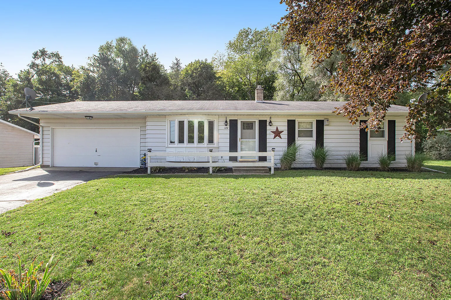 124 Wagon Wheel Ln photo 1