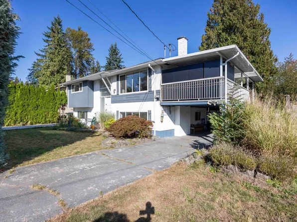 3648 Vincent St, Pt Coquitlam, BC V3B 3T9