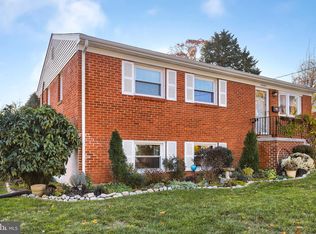 14203 Franklin St, Woodbridge, VA 22191