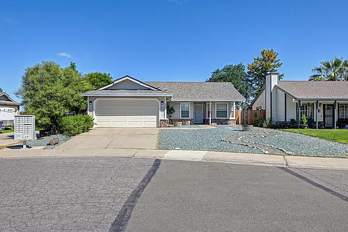 7337 Little Acorn Way Photo 1
