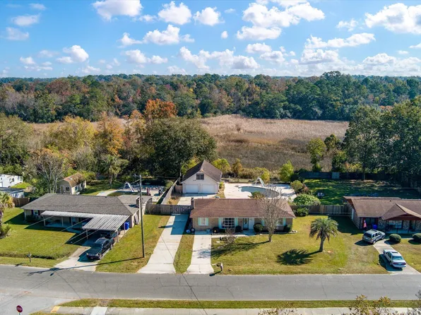 4881 Popperdam Creek Dr, North Charleston, SC 29418
