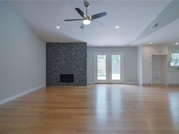 4th image of 3312 Rollingridge Cir
